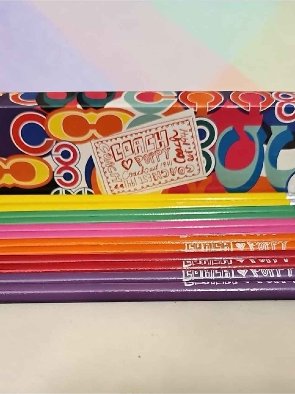 Coach Poppy pencils set of 12 new in box limited edition/ release - Picture 6 of 7